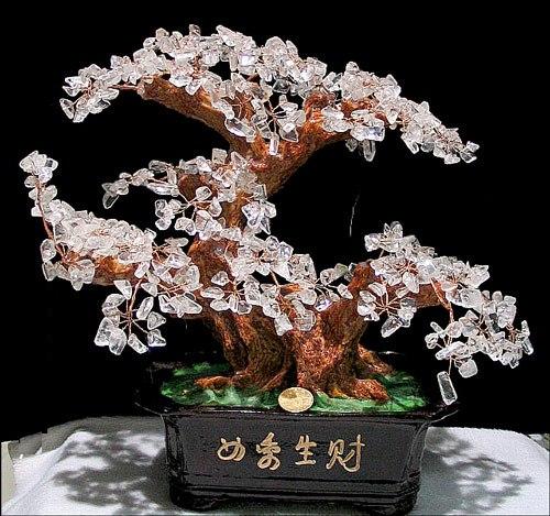 带钻石可以辟邪吗 佩戴什么饰品辟邪